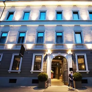 Otel Fifty House Cellini